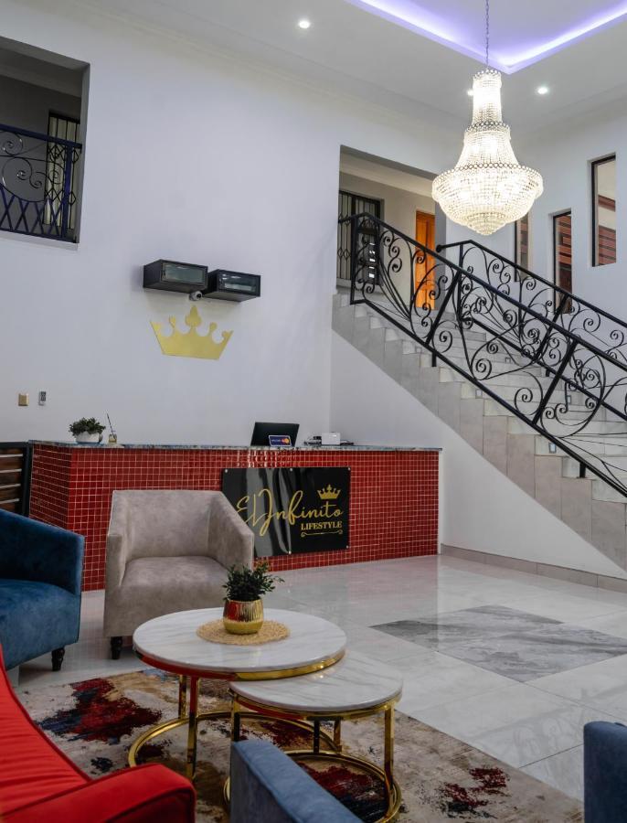 فندق El Infinito Lifestyle كمبتون بارك المظهر الخارجي الصورة